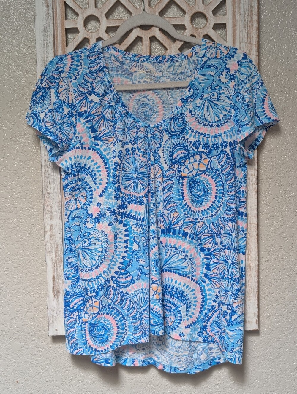 Lilly Pulitzer Etta V-Neck Commotion In The Ocean Beach Resort Women’s Medium
